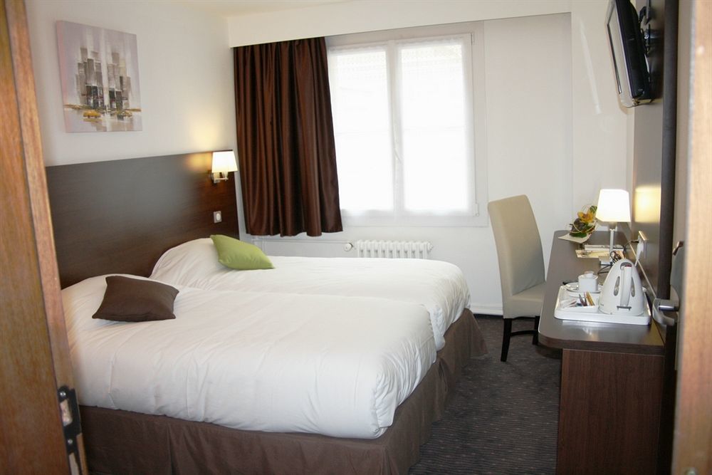 คอมฟอร์ต โฮเทล ด็องเกลอแตร์ เลอ อาฟวร์ Hotel เลออาฟร์ ภายนอก รูปภาพ